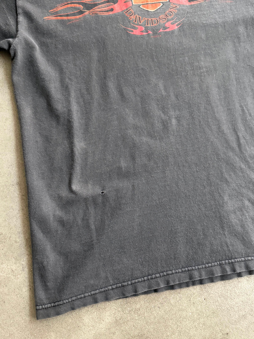 2000S HARLEY DAVIDSON CYCLE CENTER FADED BLACK T-SHIRT (M)