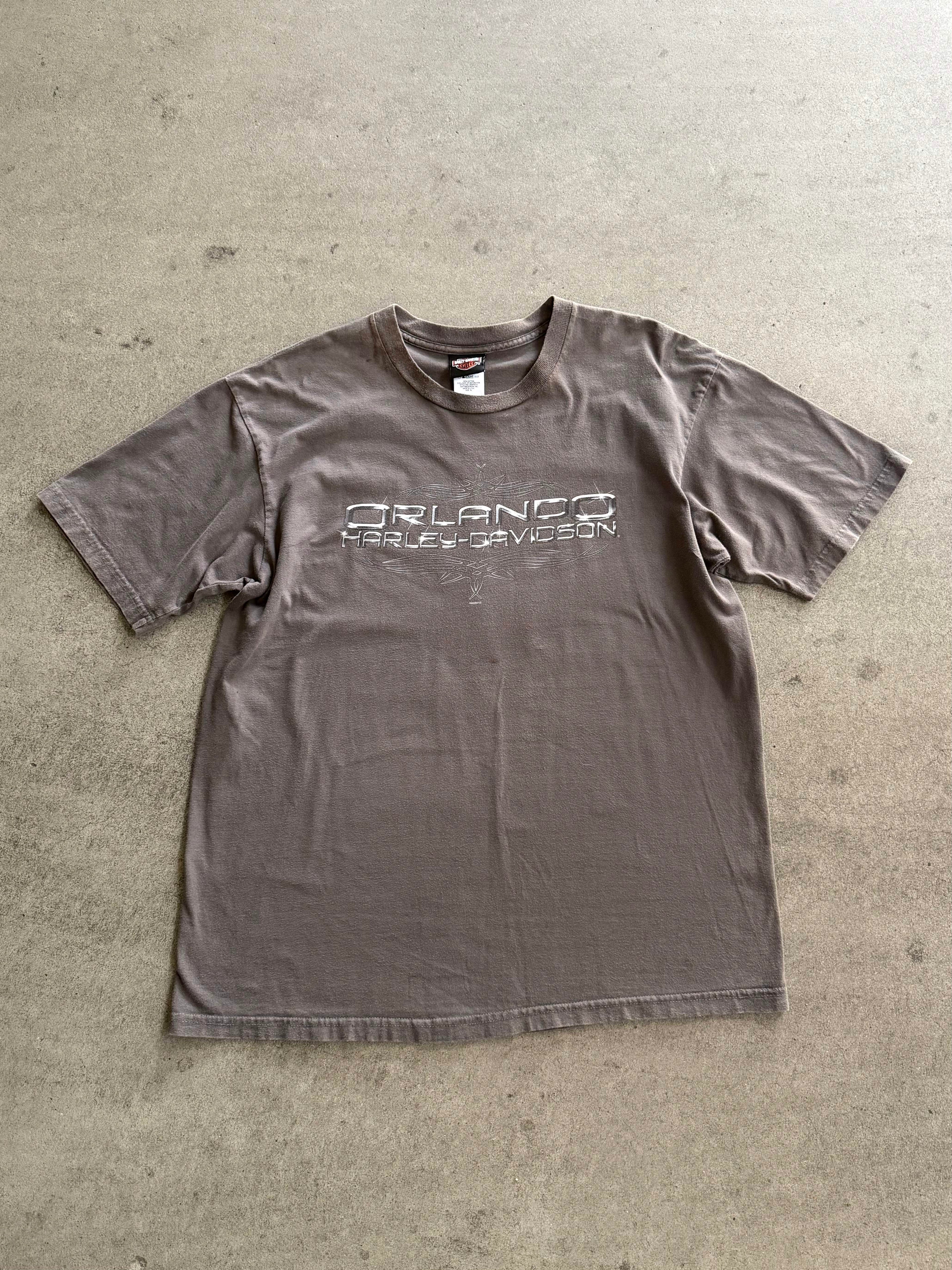 2000S HARLEY DAVIDSON ORLANDO CHROME LOGO FADED AND TRASHED T-SHIRT (XL)