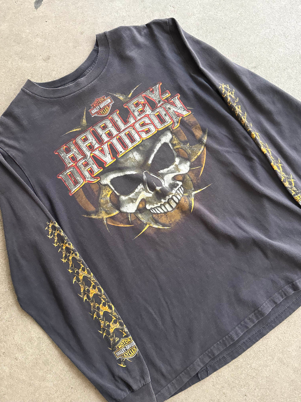 2000S HARLEY DAVIDSON DAYTONA BEACH SKULL LOGO LONG SLEEVES T-SHIRT (M)
