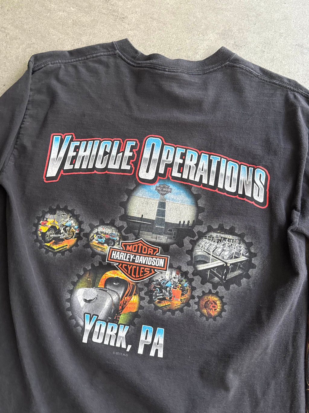 2000S HARLEY DAVIDSON BLACK FLAMES LONG SLEEVES "VEHICLE OPERATION" (M)