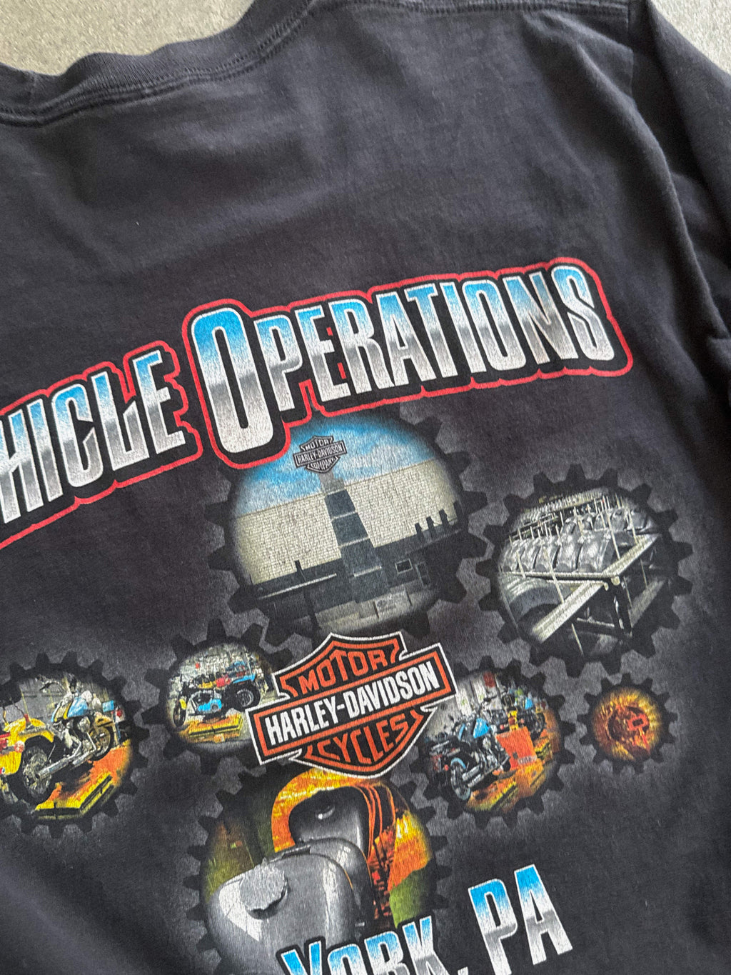 2000S HARLEY DAVIDSON BLACK FLAMES LONG SLEEVES "VEHICLE OPERATION" (M)