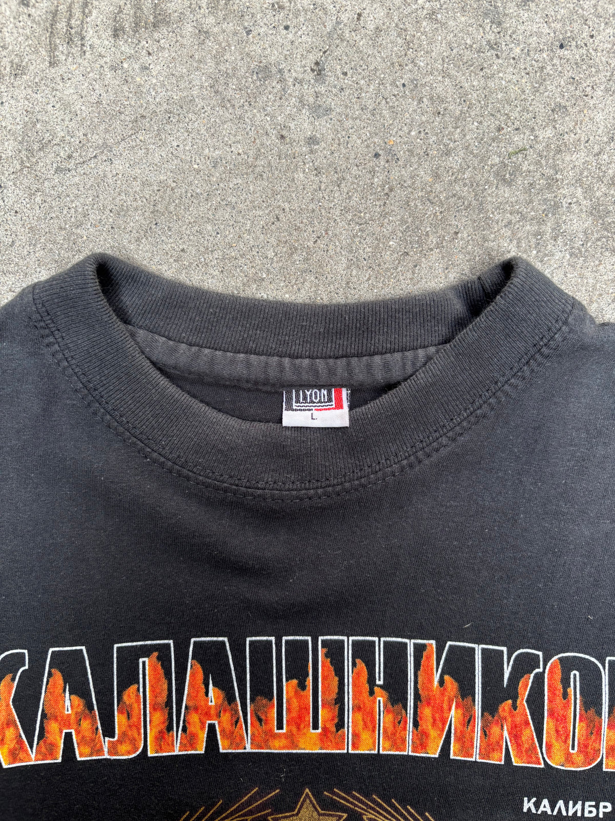 2000S KALASHNIKOV AK-74 VINTAGE GRAPHIC TEE (L)