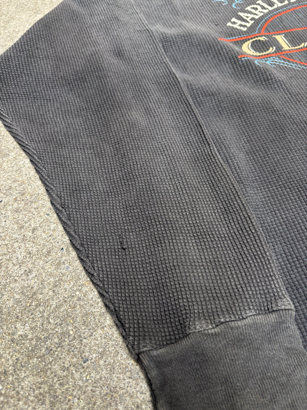 2000S VINTAGE HARLEY DAVIDSON LONG SLEEVE THERMAL KNIT TEE (XXL)