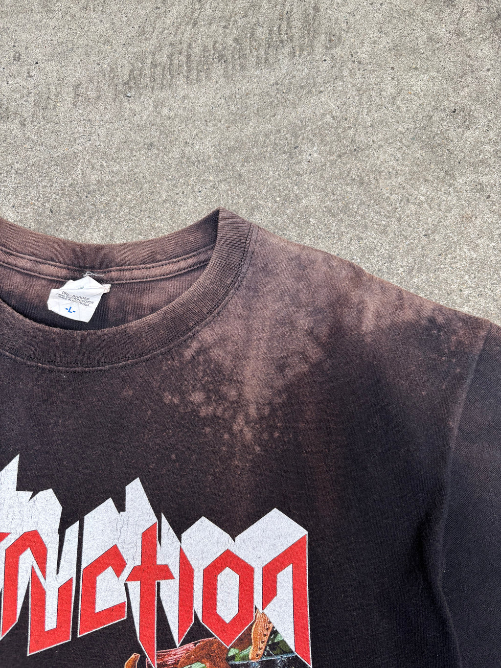 2001 VINTAGE DESTRUCTION "MAD BUTCHER" GRAPHIC TEE (L)