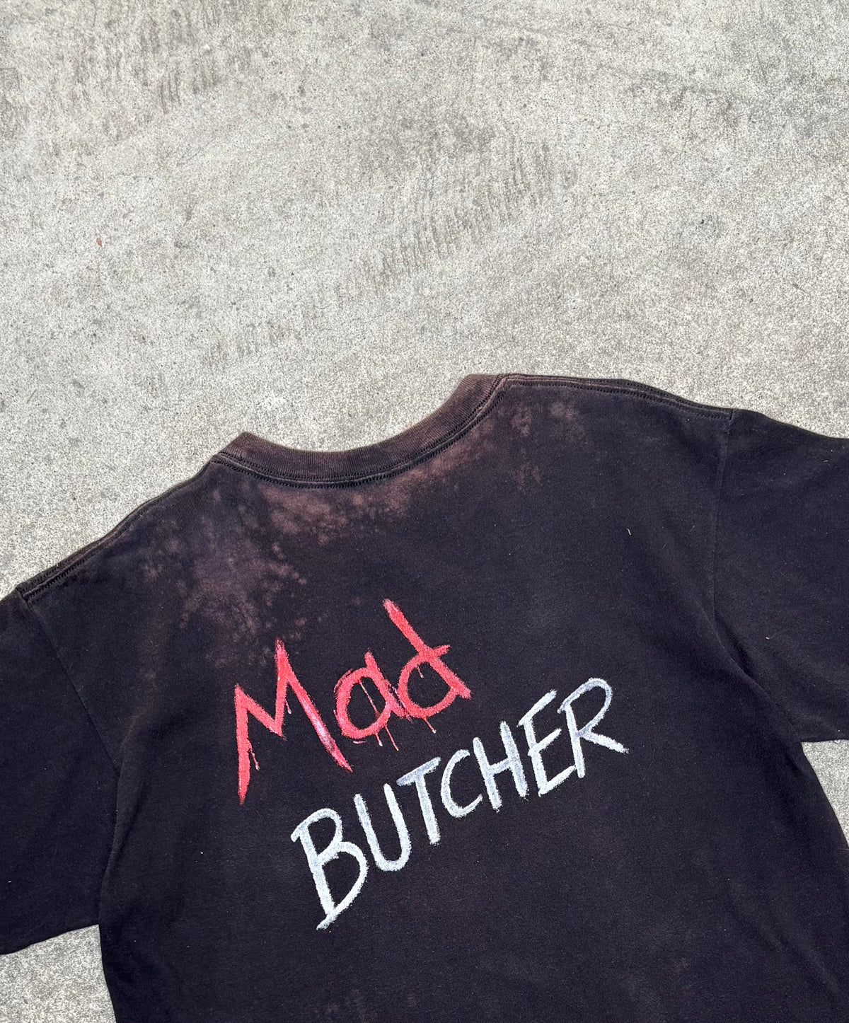 2001 VINTAGE DESTRUCTION "MAD BUTCHER" GRAPHIC TEE (L)