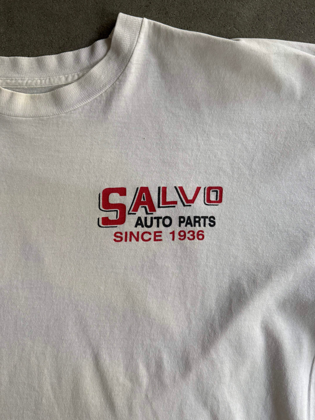 90S VINTAGE SALVO AUTO PARTS GARAGE SINGLE STITCH T-SHIRT (XL)