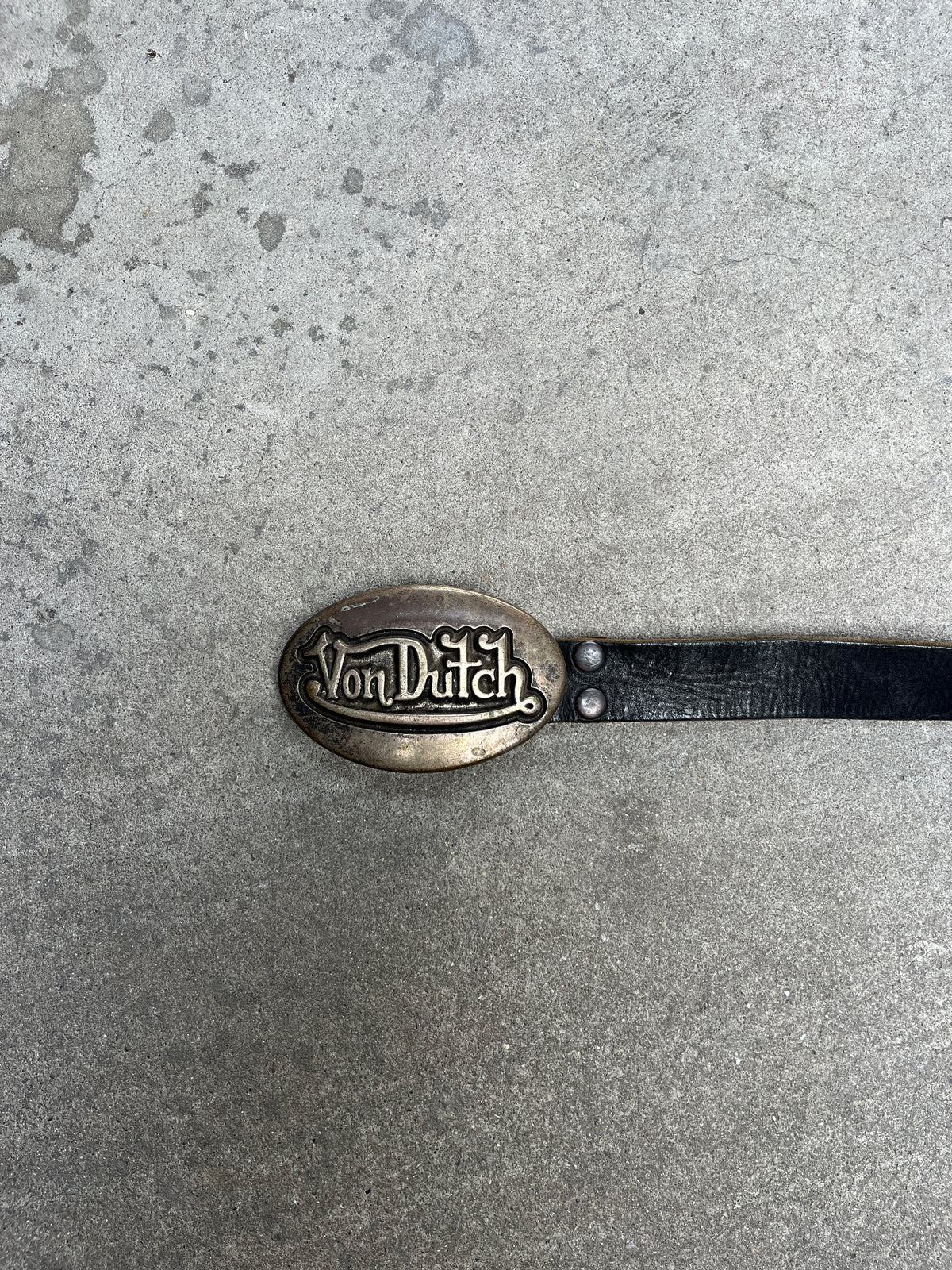 2000S VINTAGE VON DUTCH OVAL LOGO BUCKLE LEATHER BELT