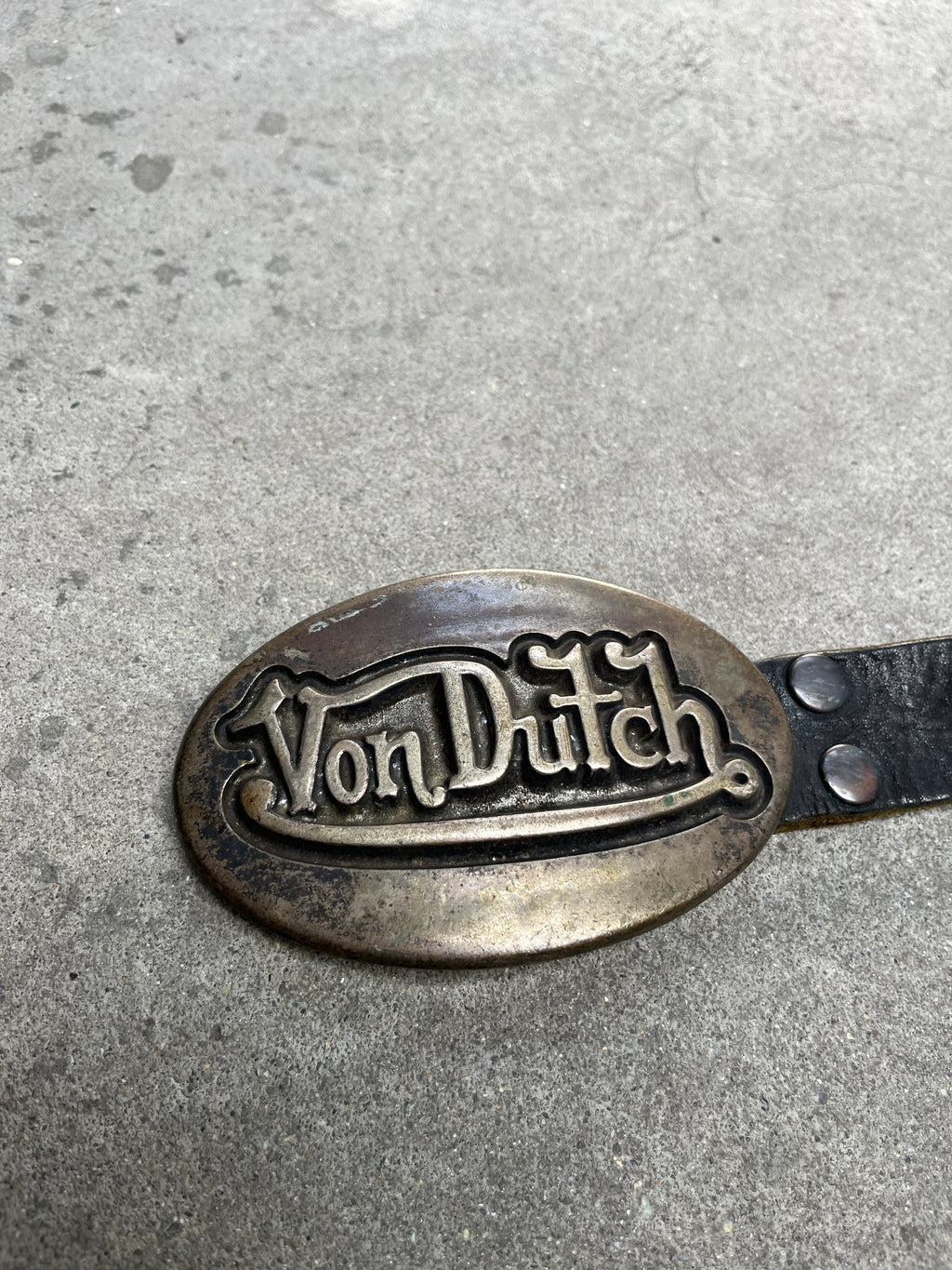 2000S VINTAGE VON DUTCH OVAL LOGO BUCKLE LEATHER BELT