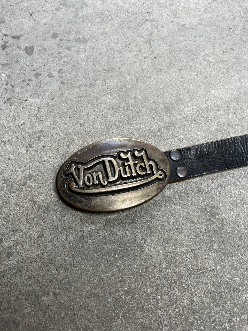 2000S VINTAGE VON DUTCH OVAL LOGO BUCKLE LEATHER BELT