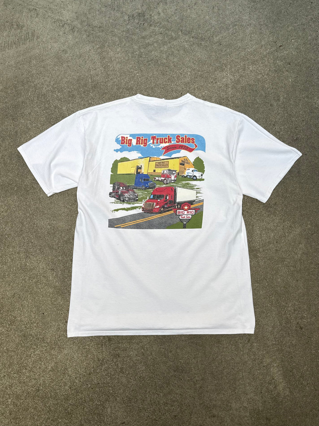2000S VINTAGE BIG RIG TRUCK SALES POCKET TEE (XL)