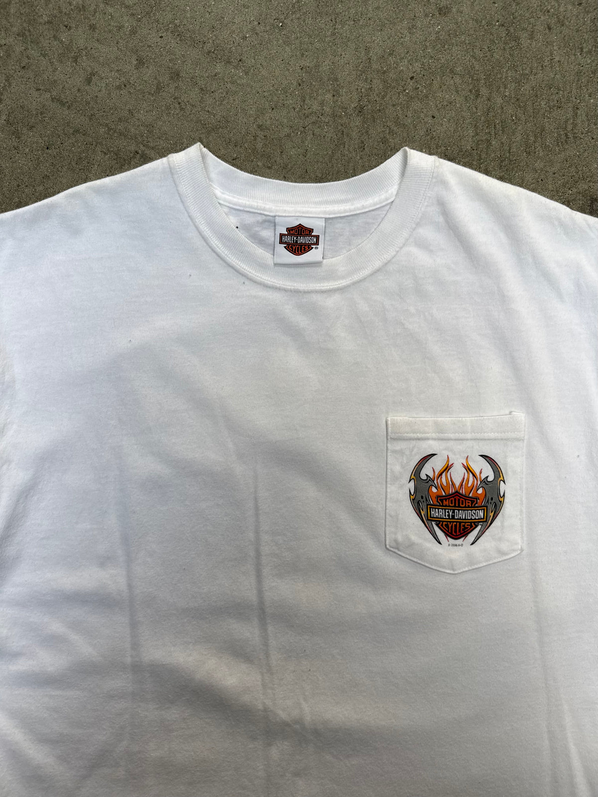 2000S HARLEY DAVIDSON LIGHTHOUSE LONG ISLAND VINTAGE POCKET TEE (L)