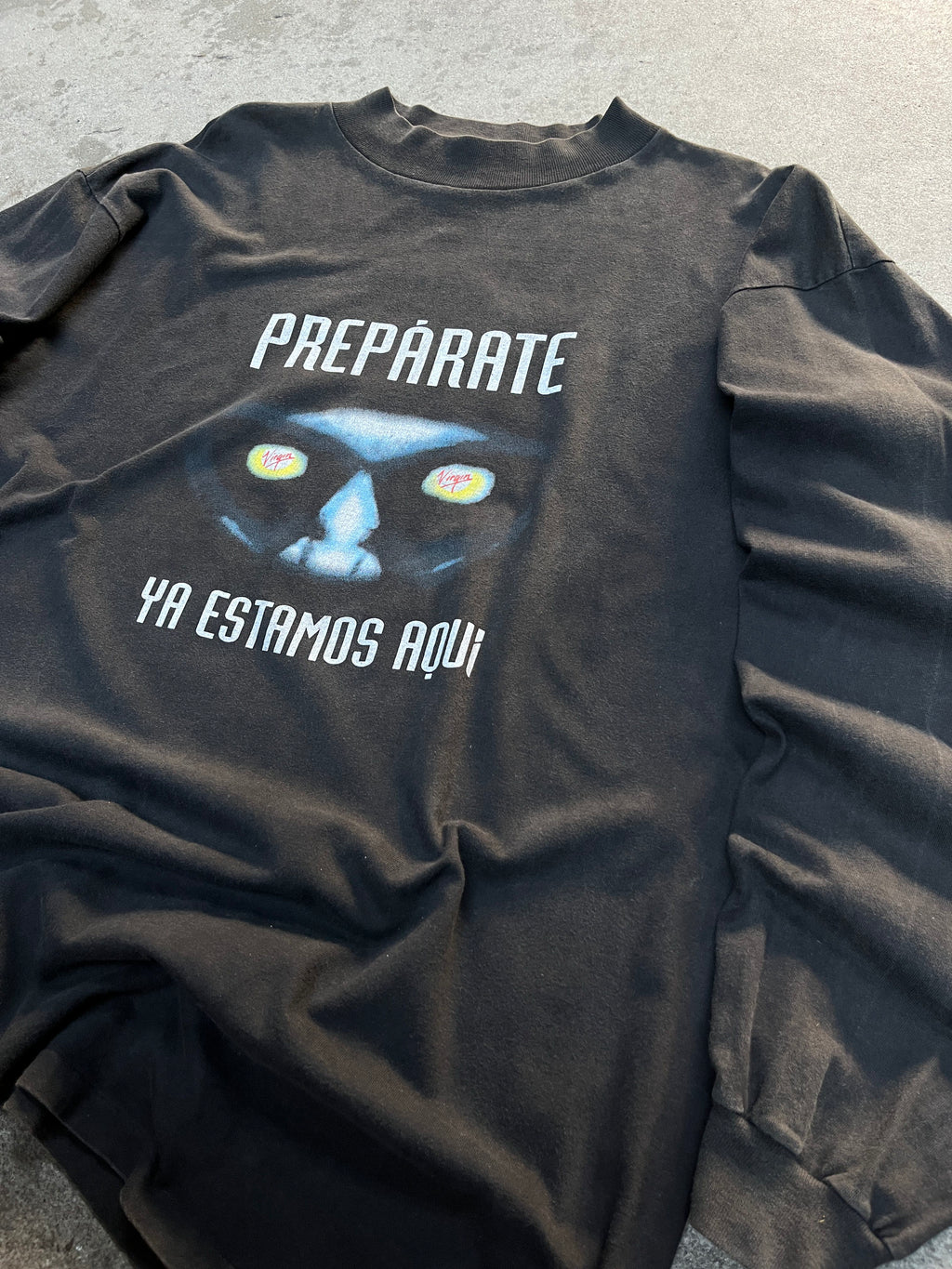 1990S VINTAGE VIRGIN MEGASTORE "PREPÁRATE YA ESTAMOS AQUÍ" PROMO LONG SLEEVE TEE (XL)