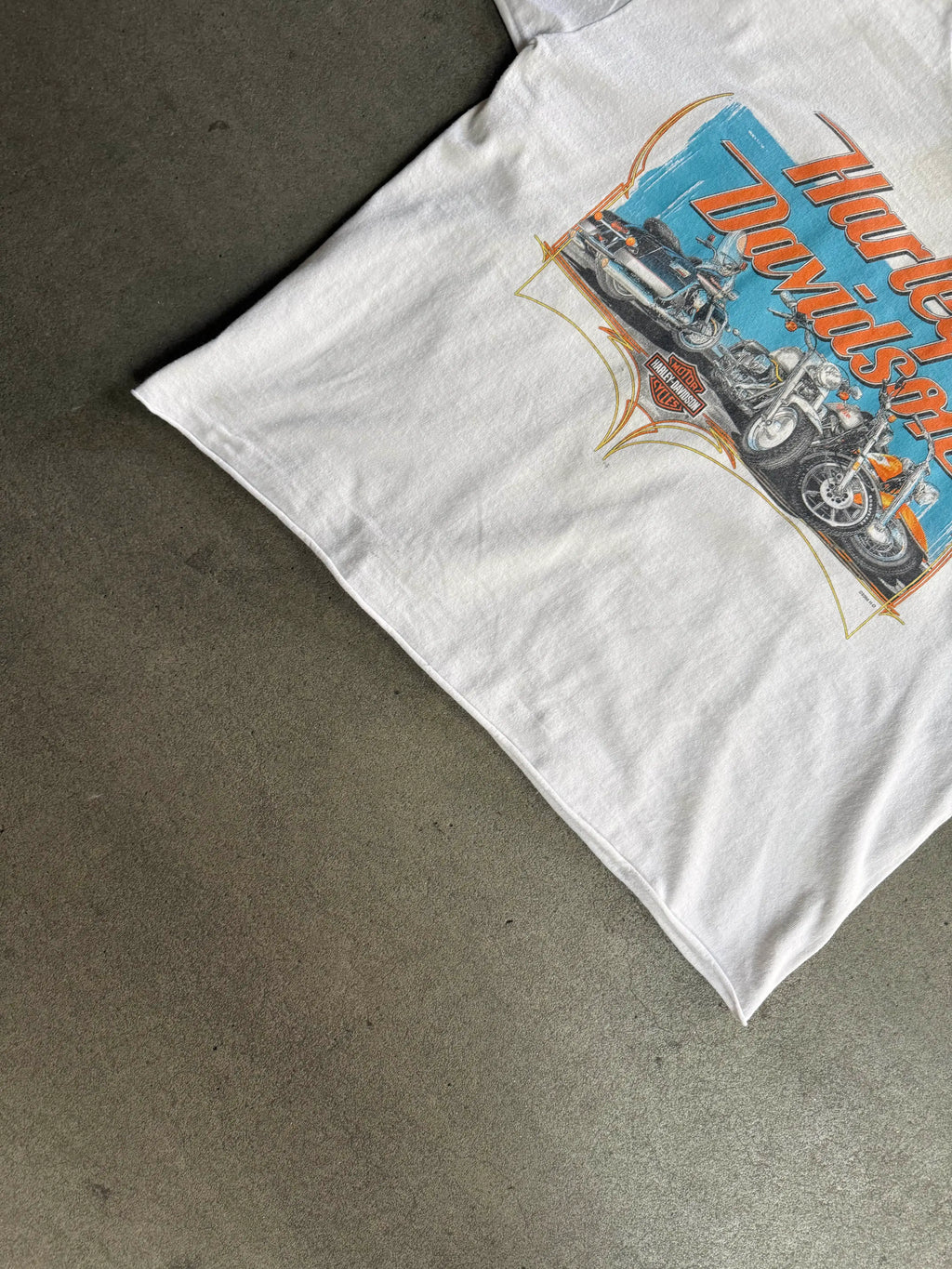 2000S HARLEY DAVIDSON UNITED EMIRATES CROPPED BOXY T-SHIRT (L)
