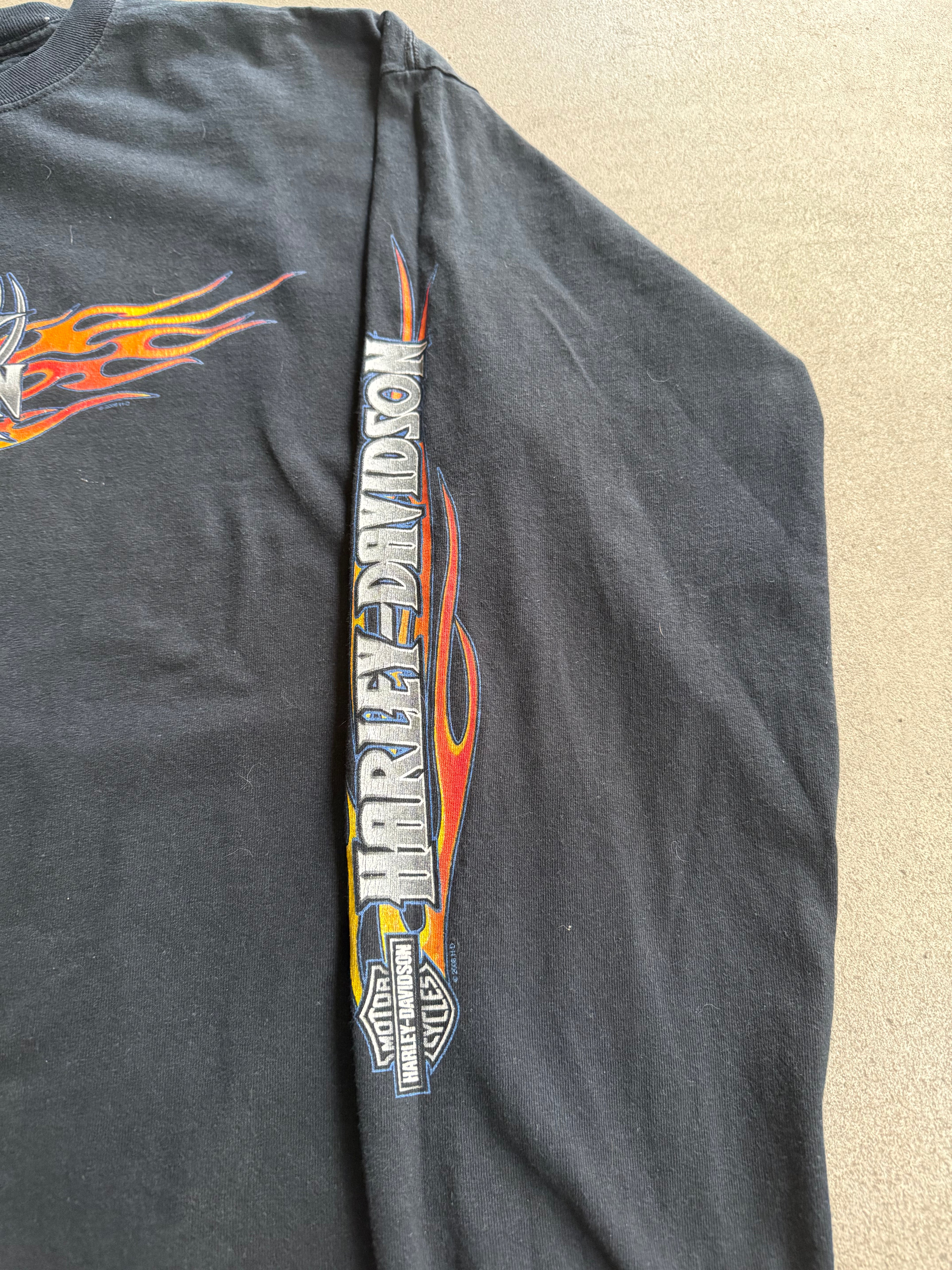 2000S HARLEY DAVIDISON - FLAMES LONG SLEEVES (XL)