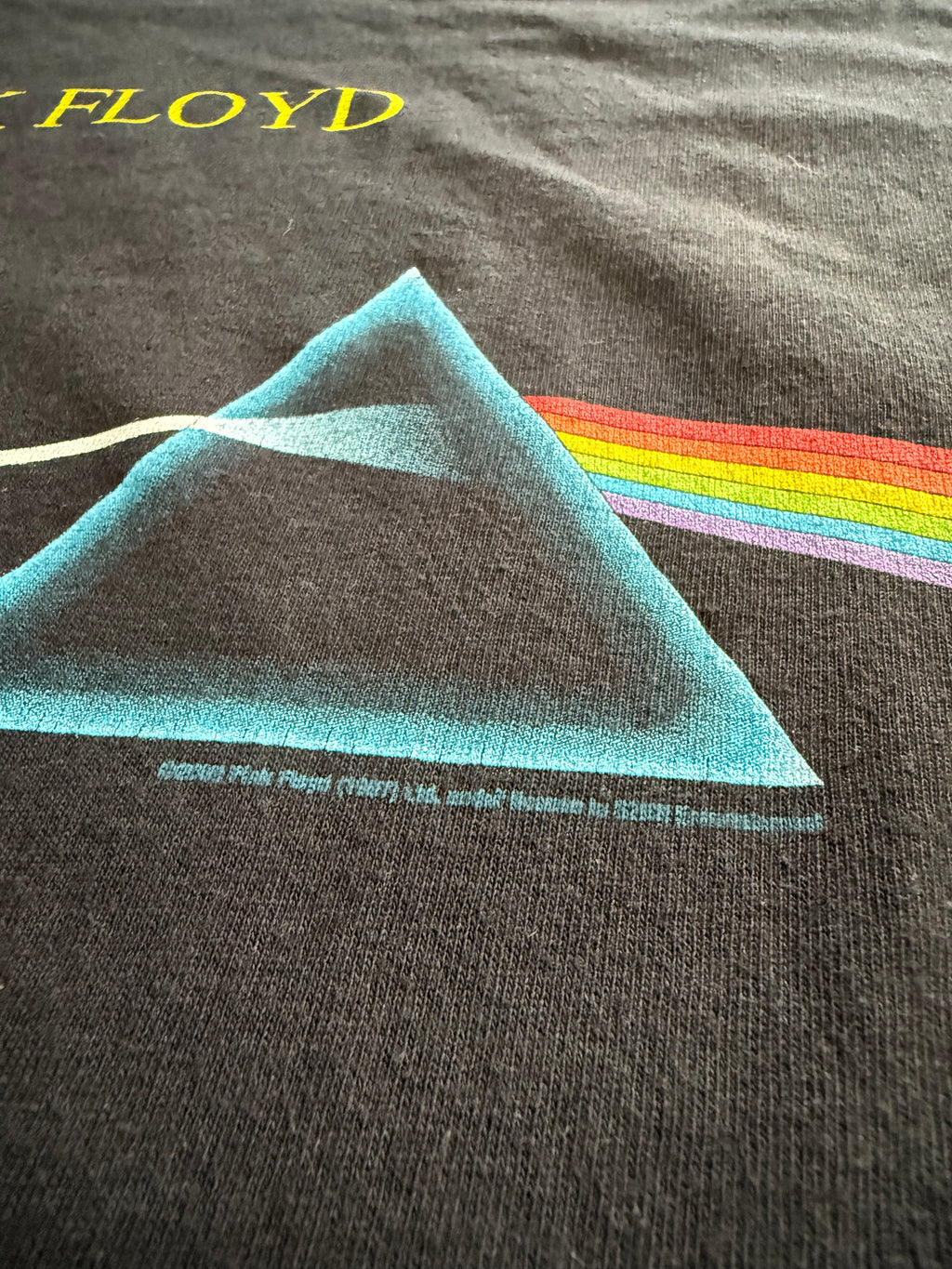 2003 PINK FLOYD DARK SIDE OF THE MOON PRINT T-SHIRT (XL)