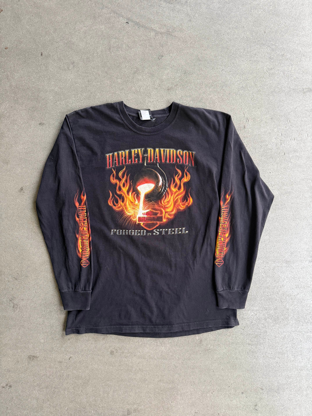 2000S HARLEY DAVIDSON "FORGED IN STEEL" LAS VEGAS FLAMES LONG SLEEVES (L)