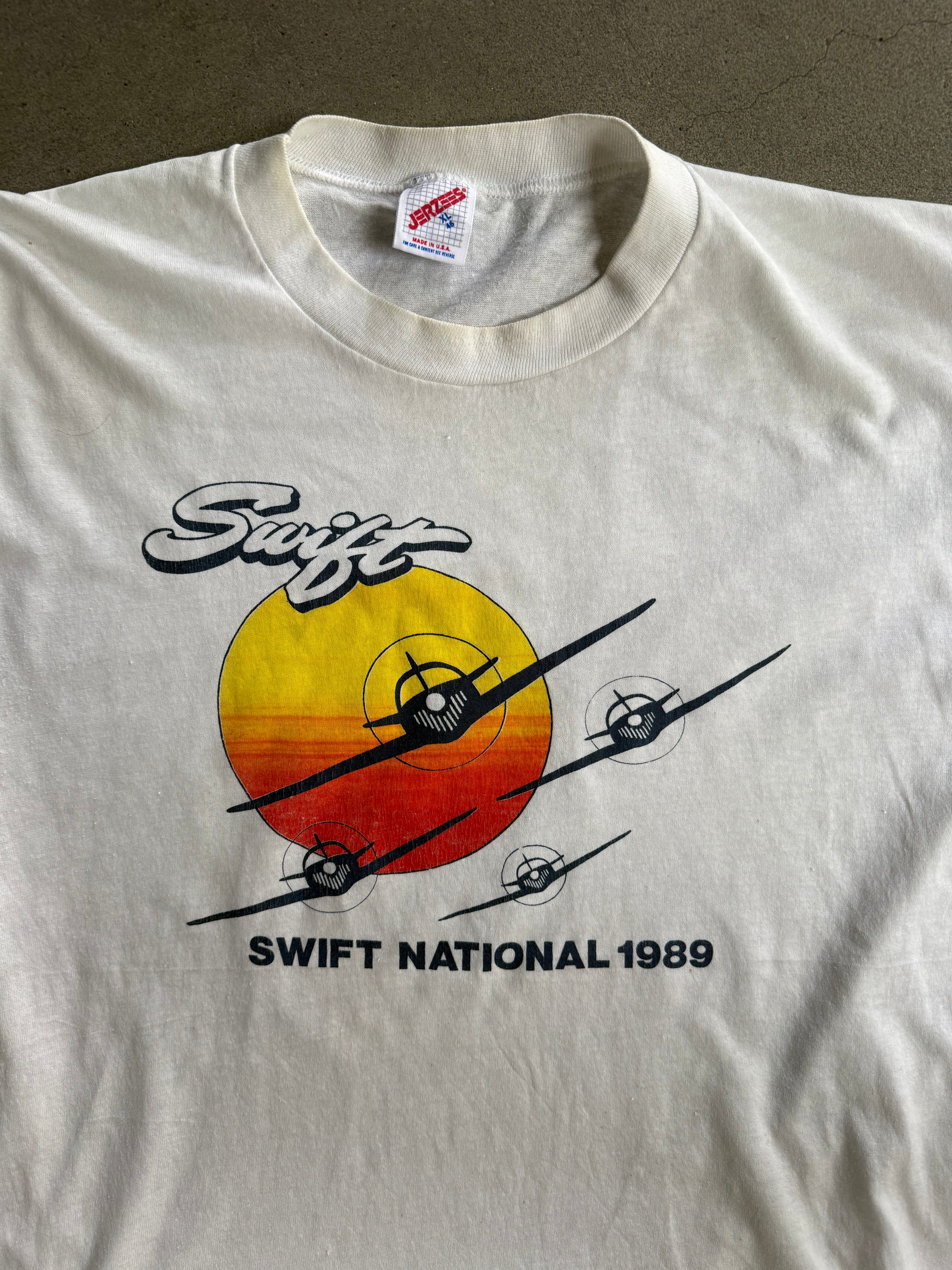 1989 SWIFT NATIONAL SINGLE STITCH T-SHIRT (XL)
