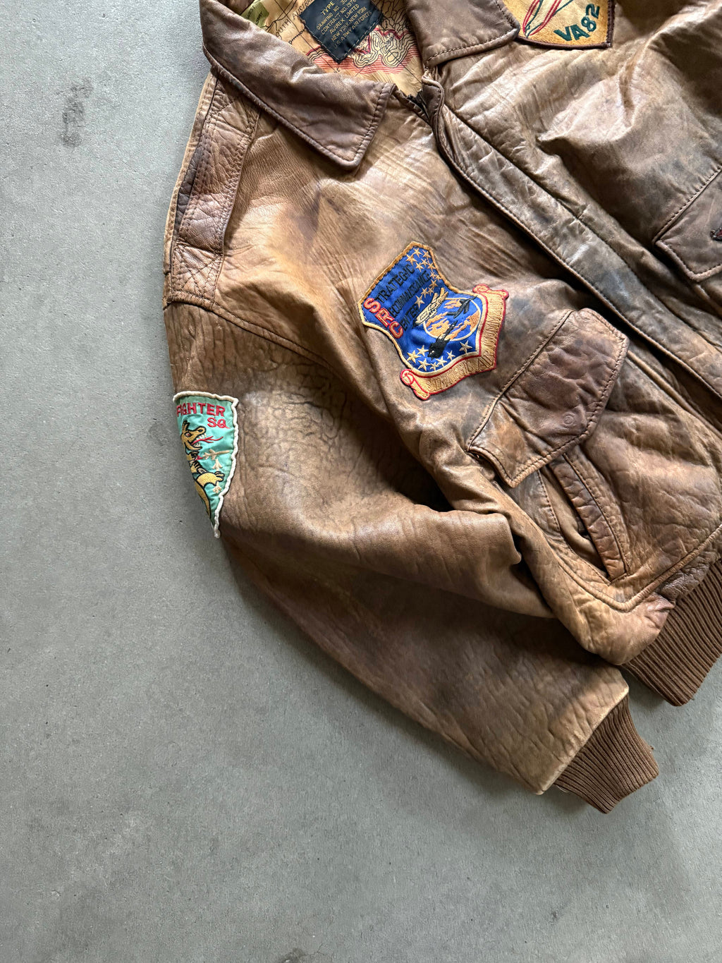 1980S AVIREX MC LUSKY 76 TYPE A-1 VINTAGE LEATHER FLIGHT JACKET (M)