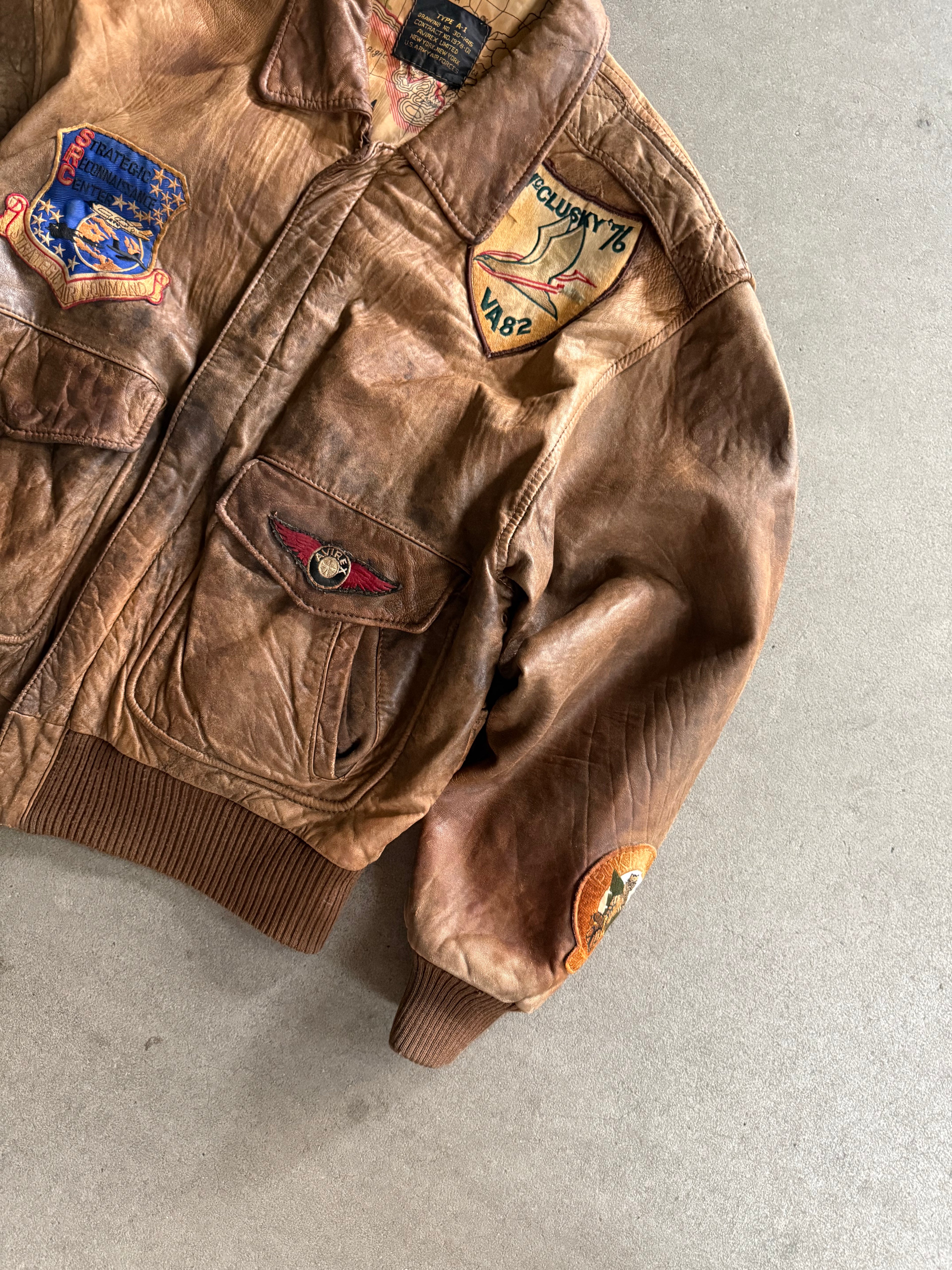 1980S AVIREX MC LUSKY 76 TYPE A-1 VINTAGE LEATHER FLIGHT JACKET (M)