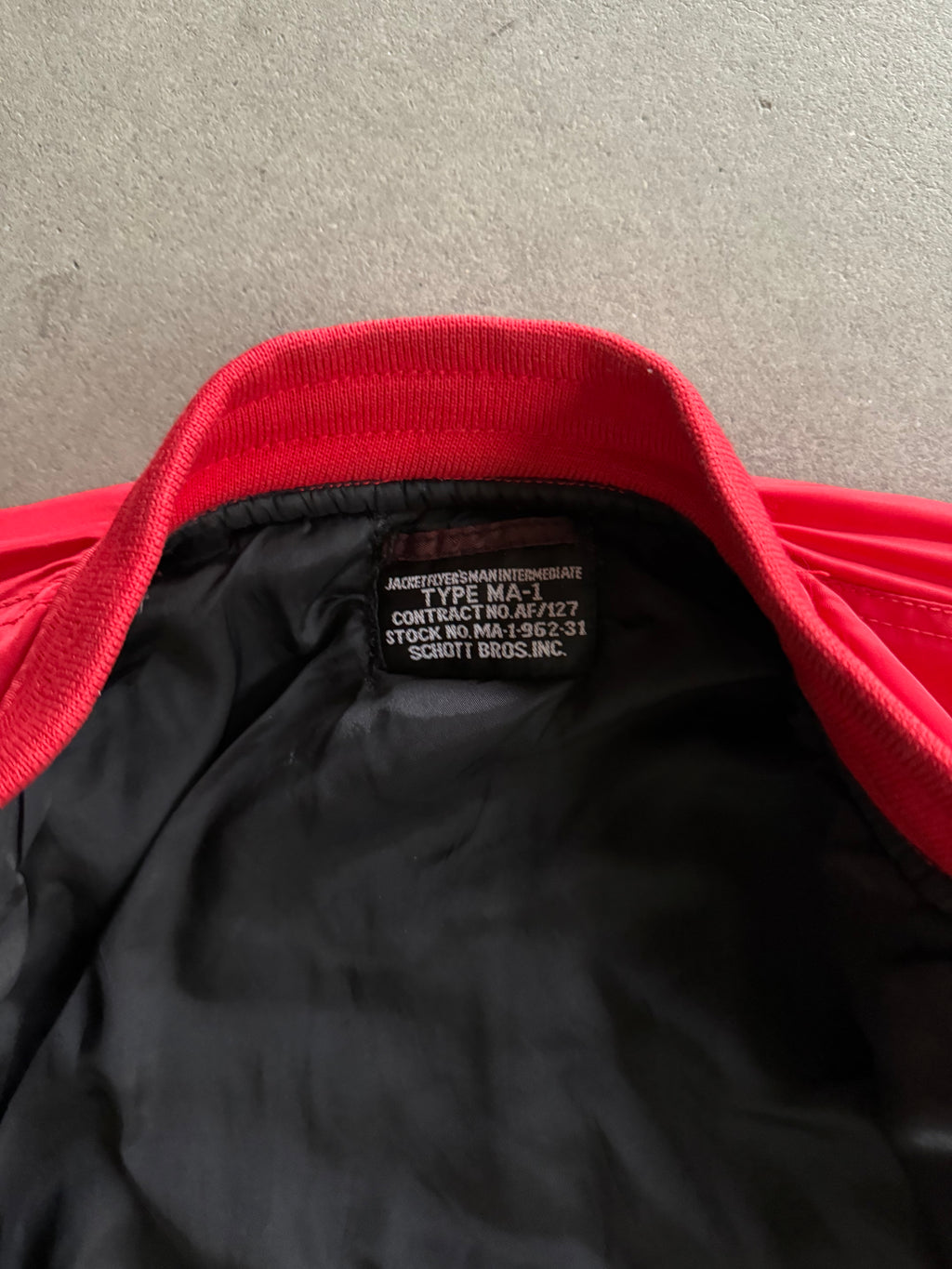 1990S SCHOTT MA-1 VINTAGE NYLON BOMBER JACKET 90s (S)