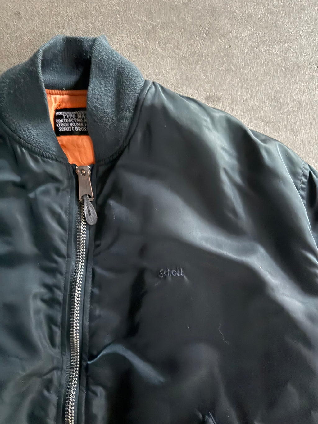 1990S SCHOTT  MA-1 NYLON VINTAGE BOMBER JACKET (XL)