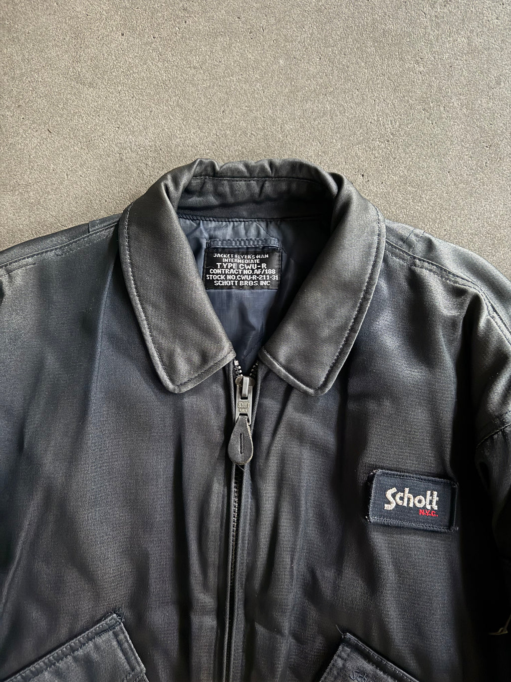 1990S SCHOTT CWU-R VINTAGE NYLON BOMBER VINTAGE JACKET (XL)
