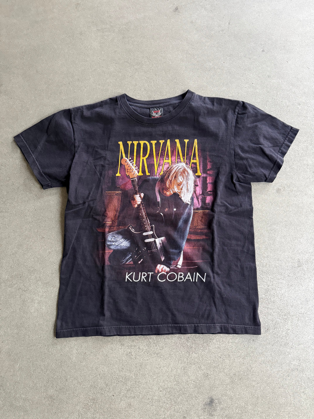 2000S NIRVANA KURT COBAIN BOOTLEG T-SHIRT (L)