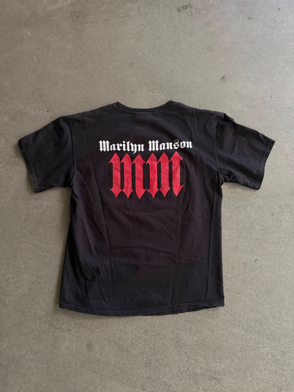 2004 MARILYN MANSON "AGAINST ALL GODS" GRAPHIC TEE (M)