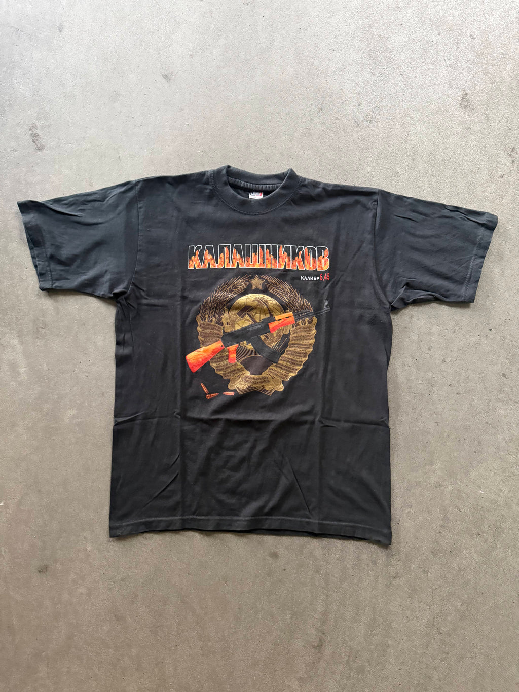 2000S FLAMES KALASHNIKOV PRINT VINTAGE T-SHIRT (L)