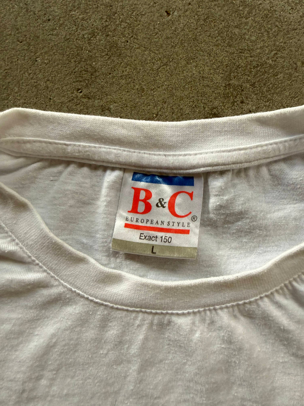 2000S TETTEN FUNNY GRAPHIC VINTAGE T-SHIRT (L)