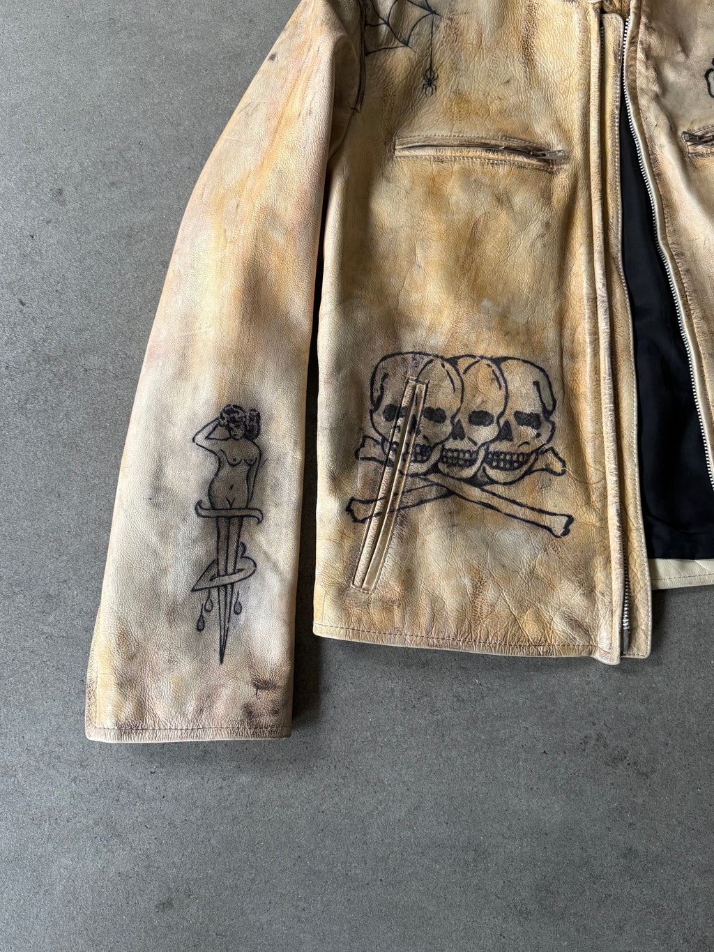 VINTAGE LEE TREVOR TATTOOED LEATHER RACING JACKET (54)