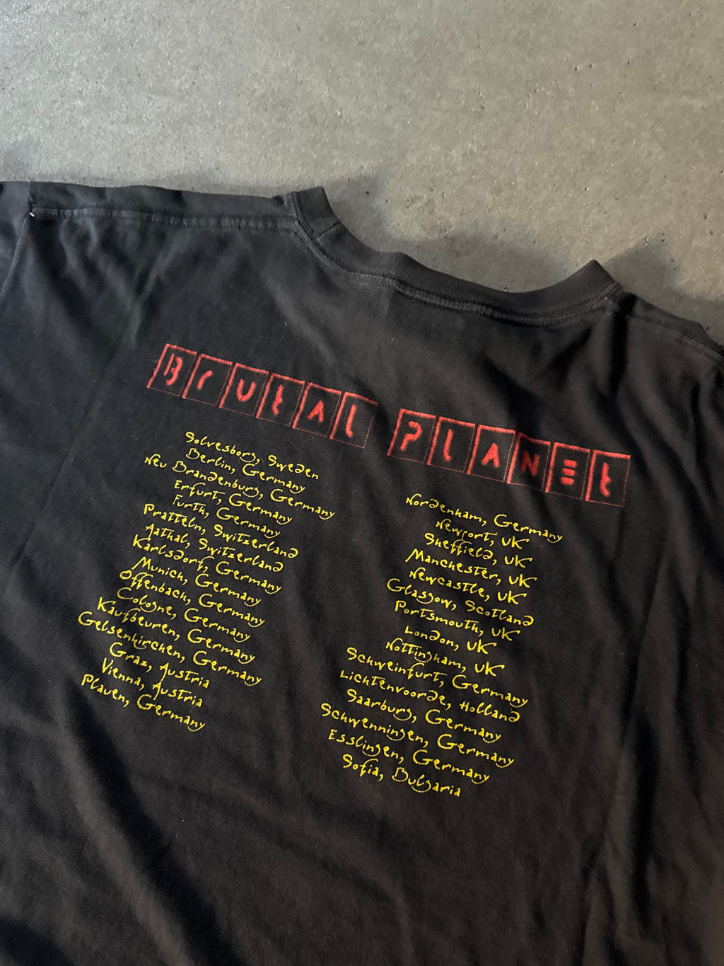 2000S ALICE COOPER BRUTAL PLANET BAND MERCH T-SHIRT (XL)