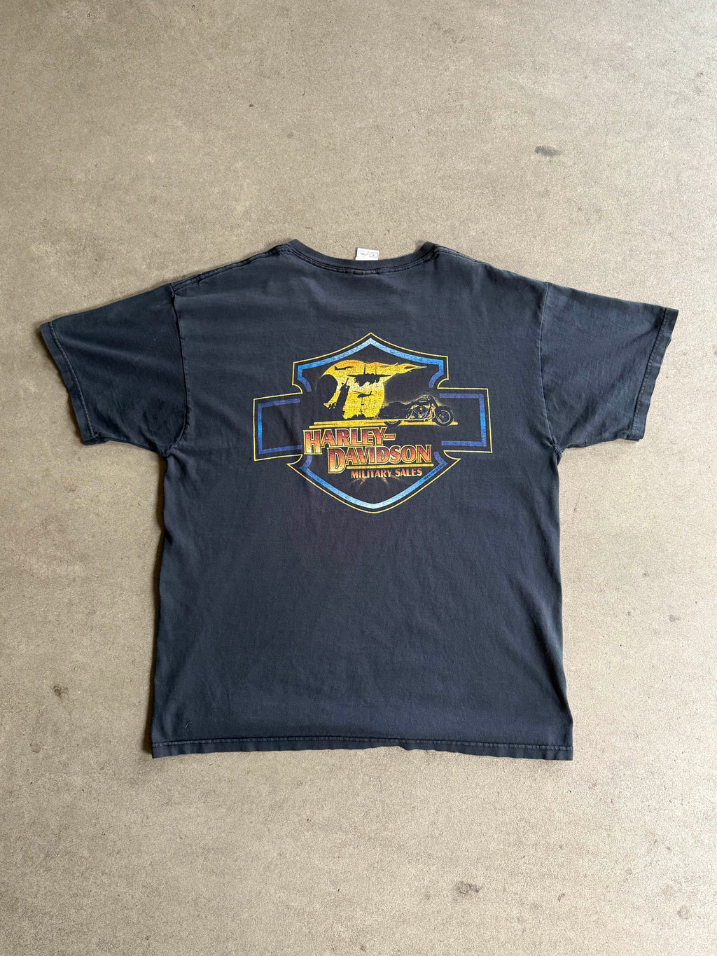 2000S HARLEY DAVIDSON MILITARY SALES T-SHIRT (XL)