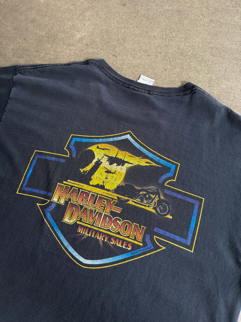 2000S HARLEY DAVIDSON MILITARY SALES T-SHIRT (XL)