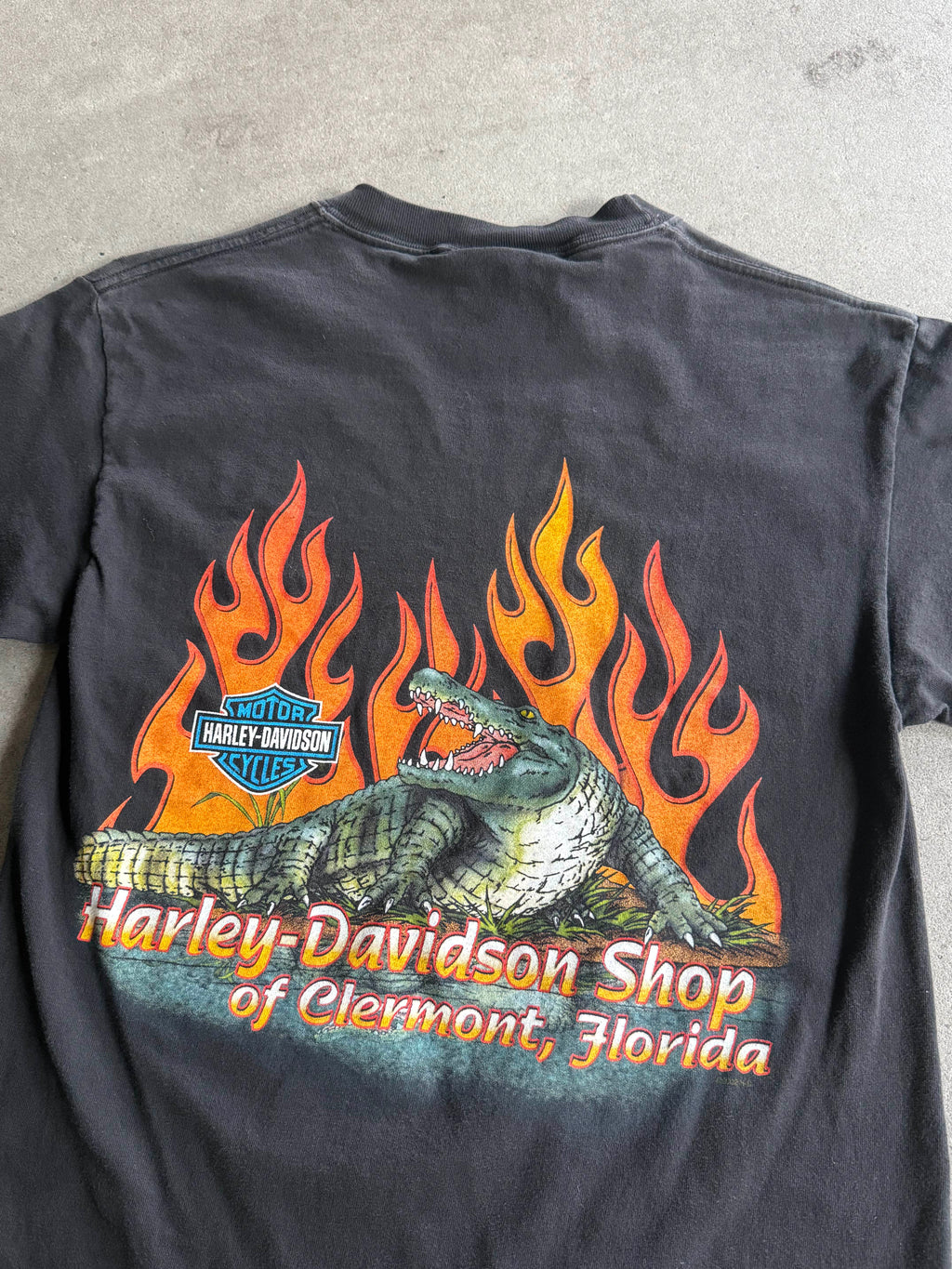 2002 HARLEY DAVIDSON CROCODILE FLORIDA DEALER T-SHIRT (S)