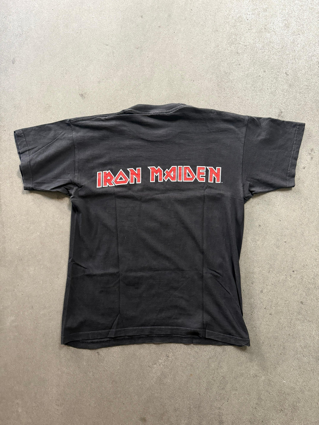 1994 IRON MAIDEN BAND "SANDS OF TIME" TOUR MERCH EUROPEAN PRINT T-SHIRT (M)