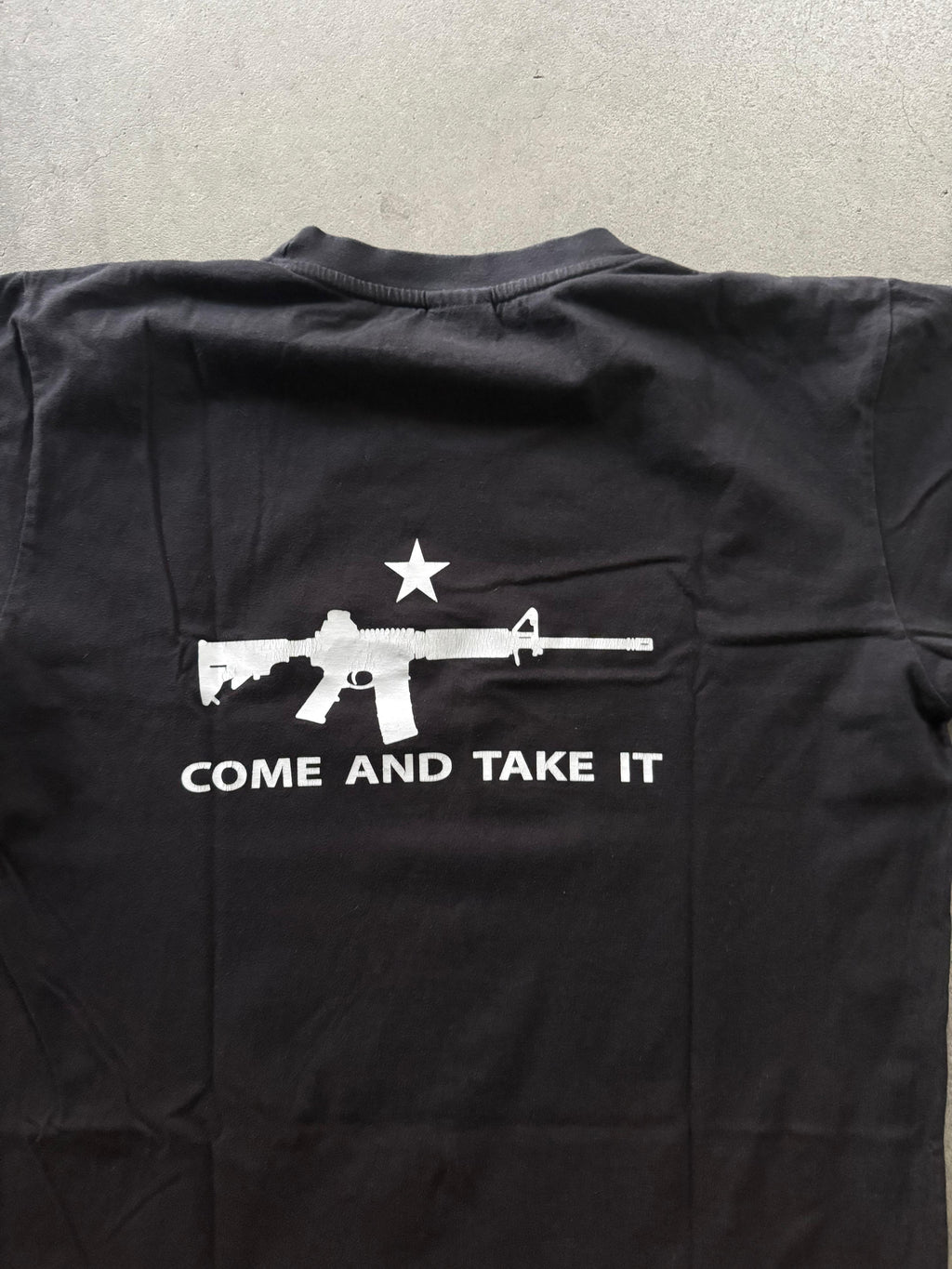 2000S AK-47 COME AND GET IT VINTAGE T-SHIRT (L)